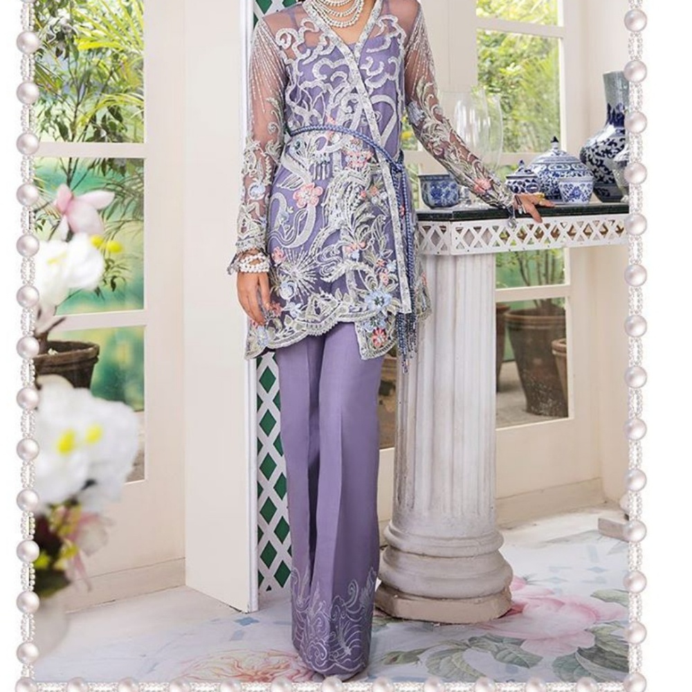 Small Pakistani/Indian outfit
